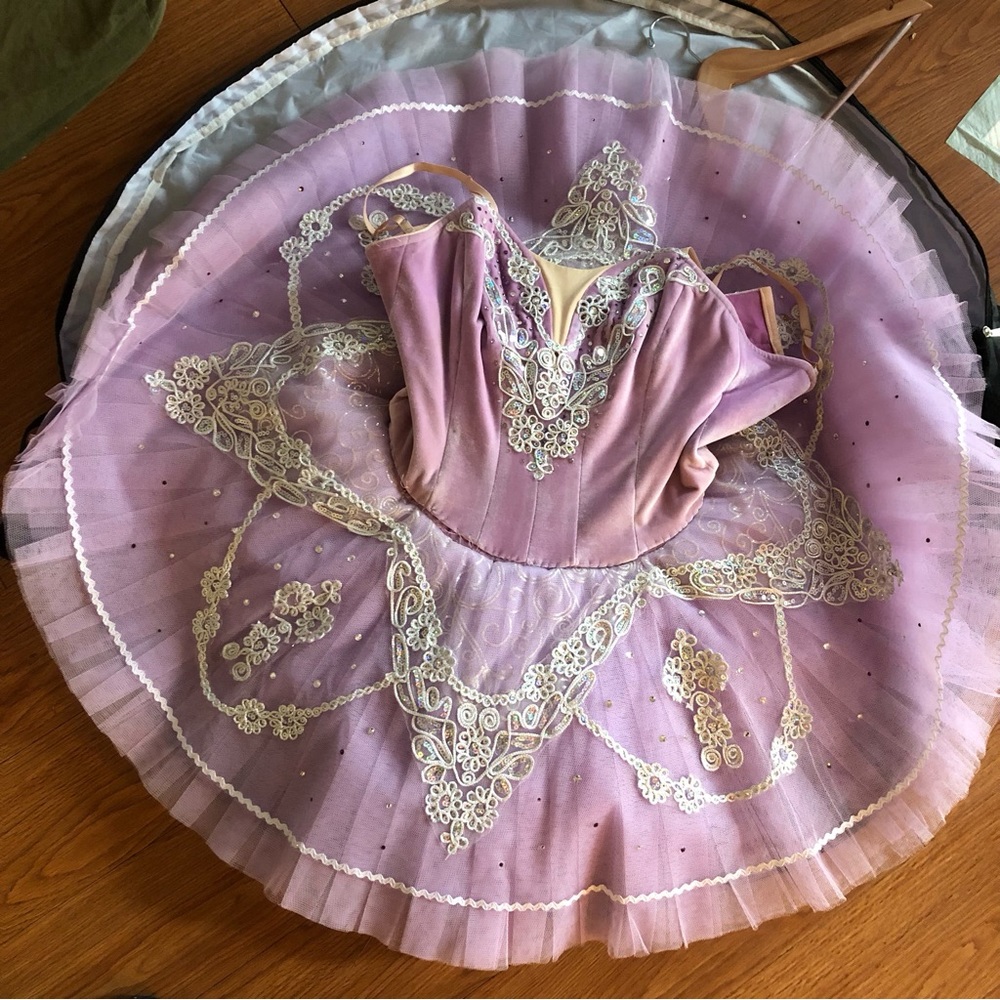 SOLD EBY:Sugar plum or lilac fairy professional tutu